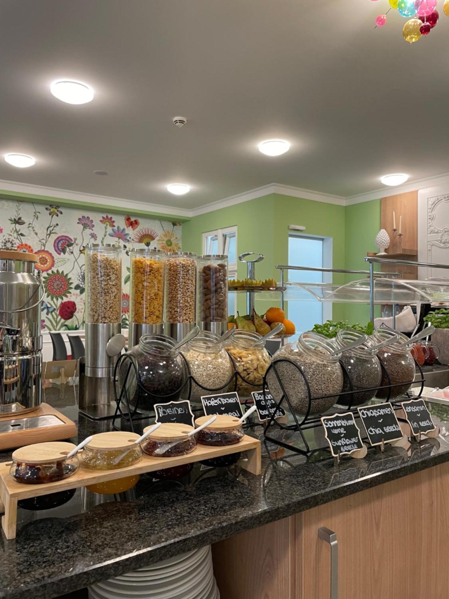 Sorat Hotel קוטבוס מראה חיצוני תמונה
